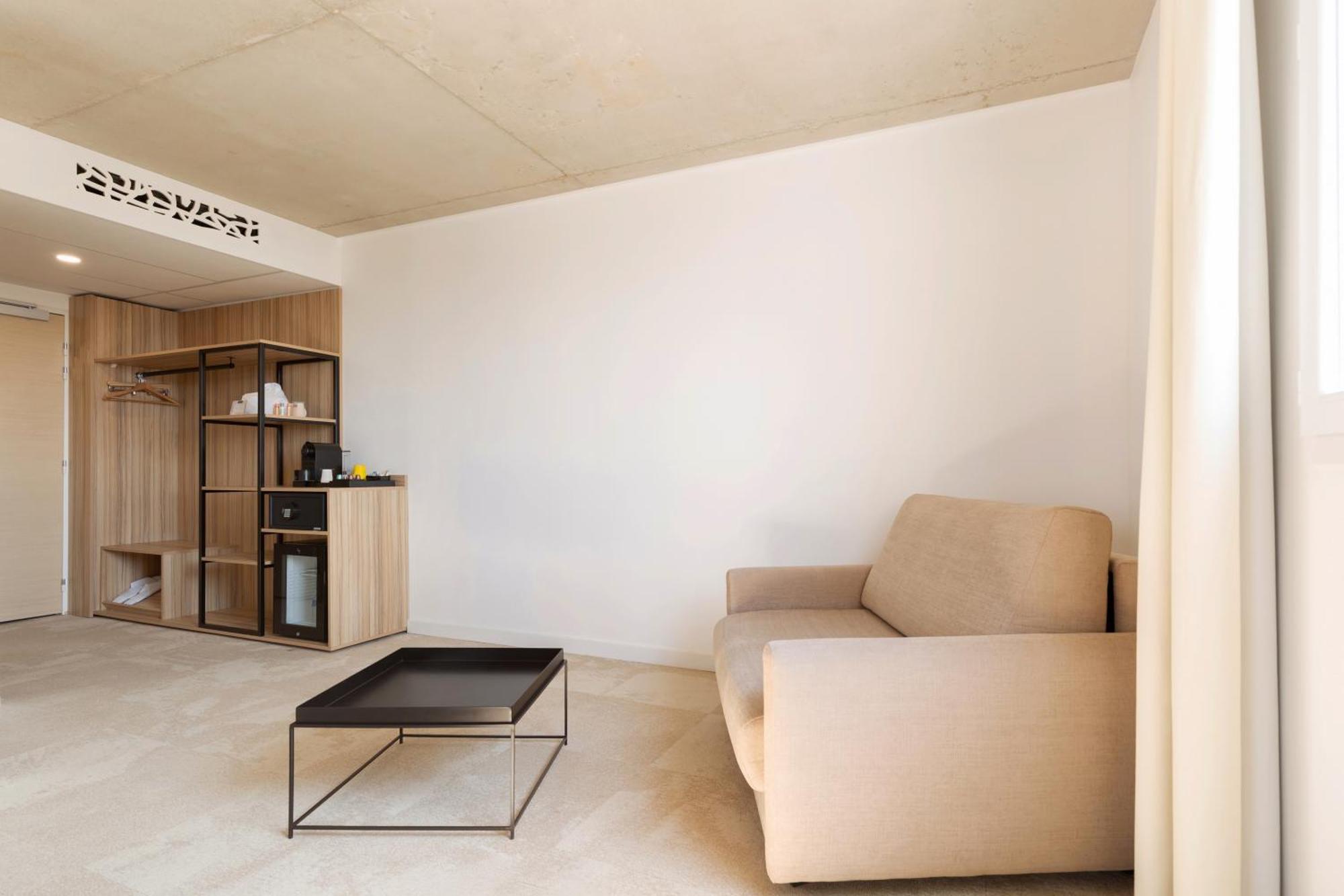 Golden Tulip Hotel & Rooftop Martigues Provence חדר תמונה