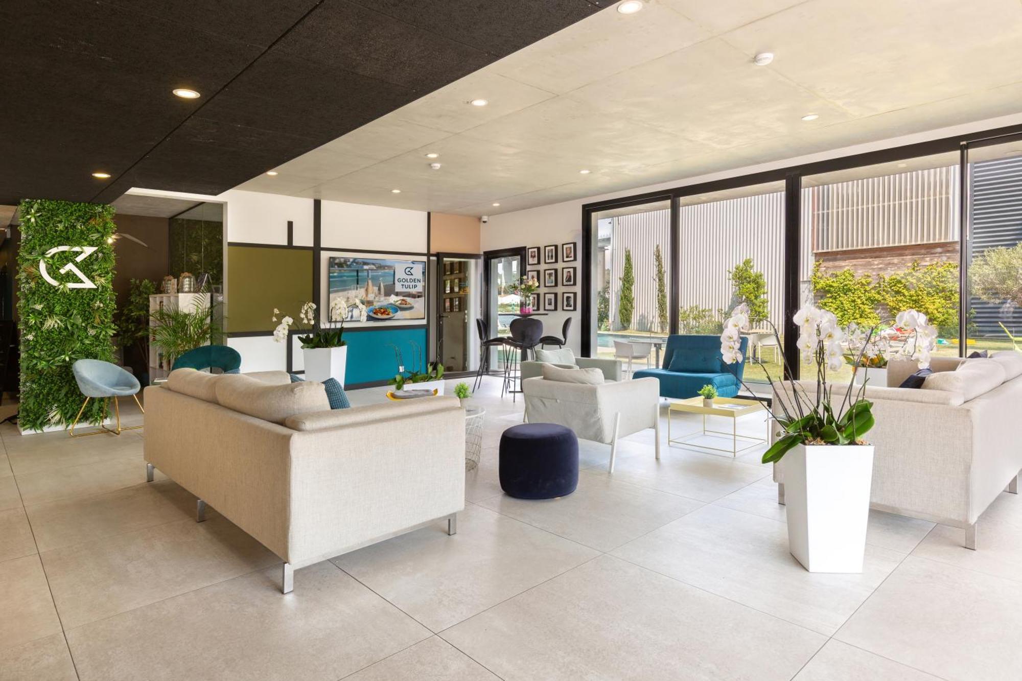 Golden Tulip Hotel & Rooftop Martigues Provence מראה חיצוני תמונה